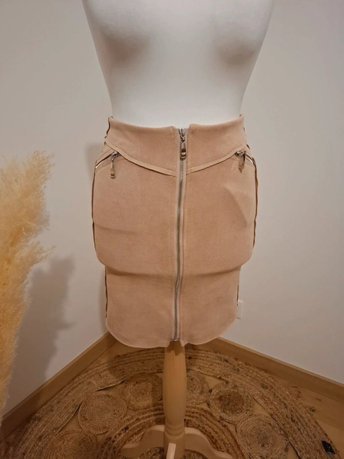 Jupe beige/rose zippée en suédine H F Woman Collection taille M 38 - photo numéro 2