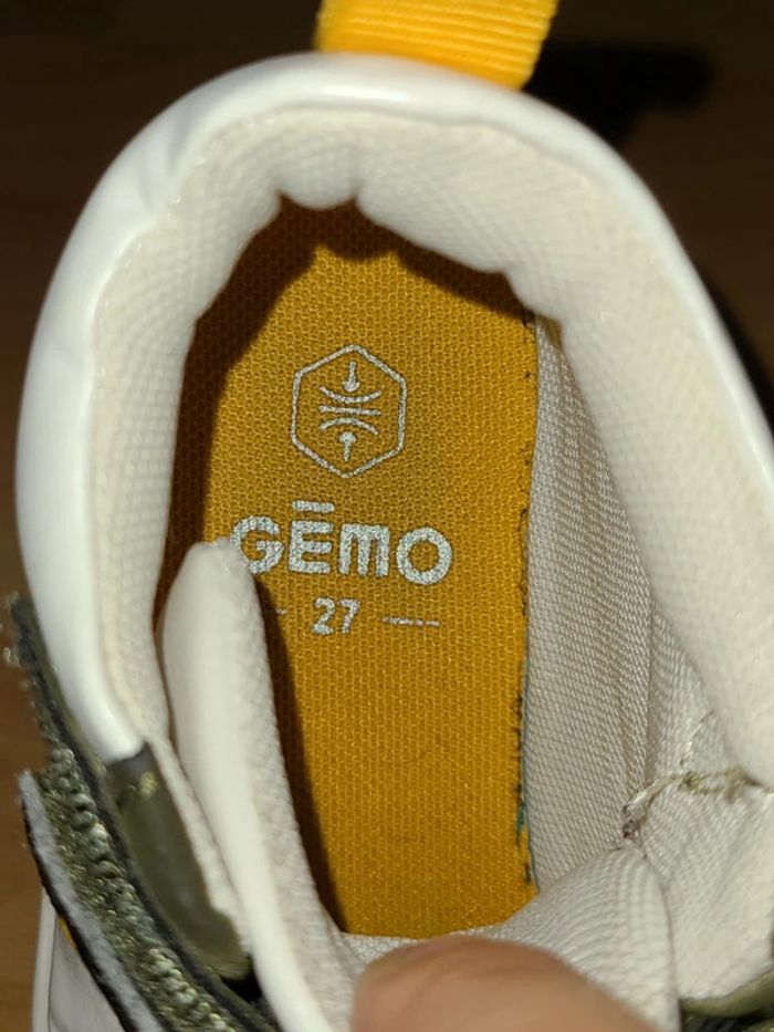 Chaussures montantes kaki et blanc • Gémo • pointure 27 - photo numéro 4
