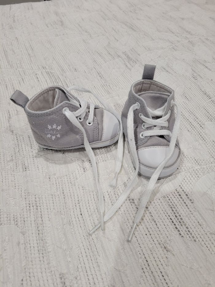 Chaussures bébé 3-6mois