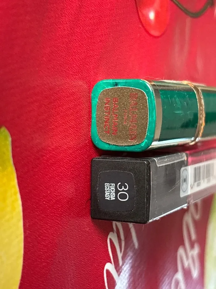 Lot rouge à lèvre (19) - photo numéro 2