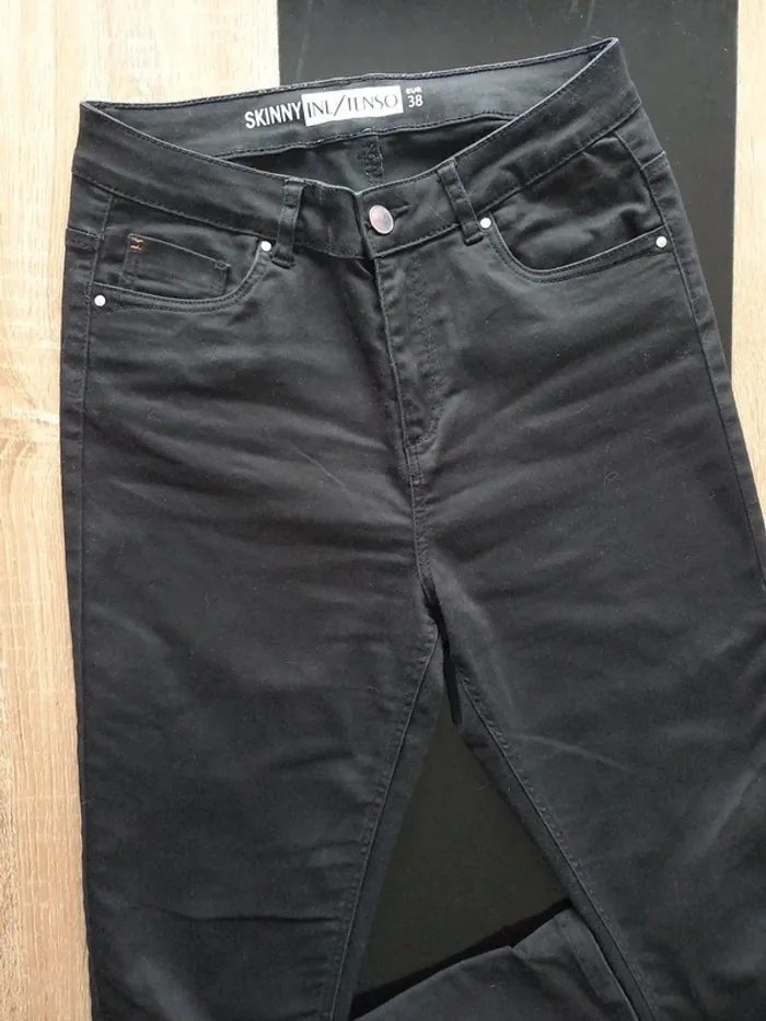 Pantalon noir skinny T38/40 - photo numéro 3