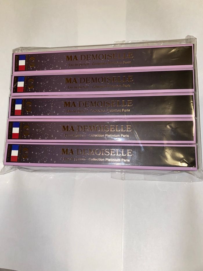 Parfum Ma demoiselle 33ml (lot de 5)