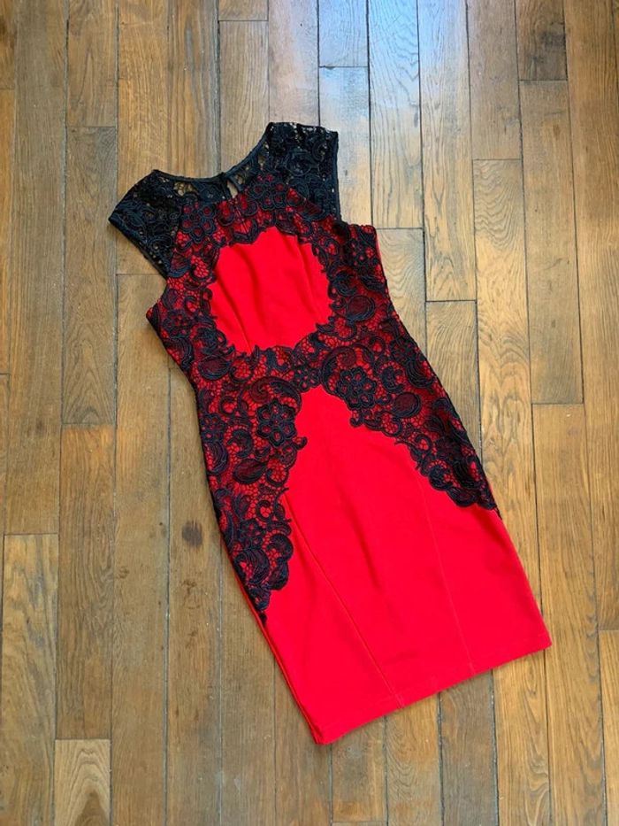 Robe rouge et noire sexy lipsy taille m 38 - photo numéro 2