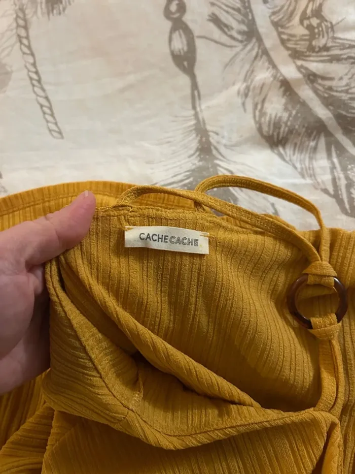 T-shirt jaune moutarde - photo numéro 6