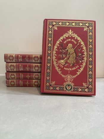 Victor Hugo — Les Misérables, Coffret complet en 5 Tomes (édition reliée)