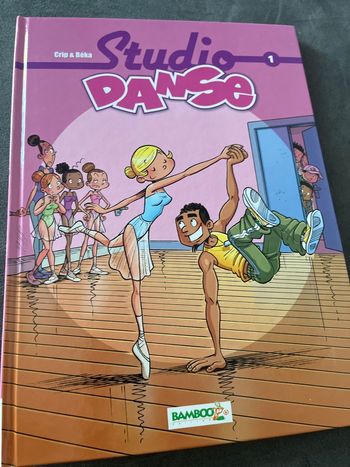 Bd studio danse tome 1