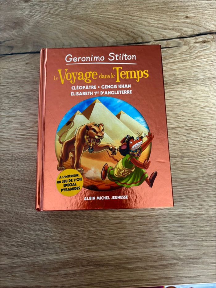 Livre Geronimo Stilton Hors collection : Le Voyage dans le temps / Parfait pour les Enfants