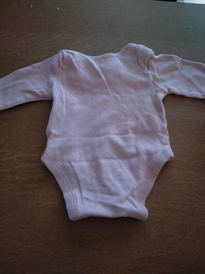 Body 0/3 mois 62 cm - photo numéro 3