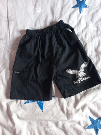 Short 4 ans