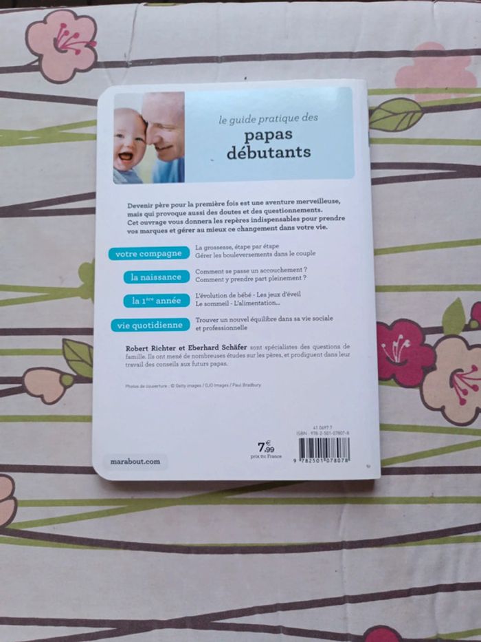 Livre Le guide pratique des papas débutants - photo numéro 2