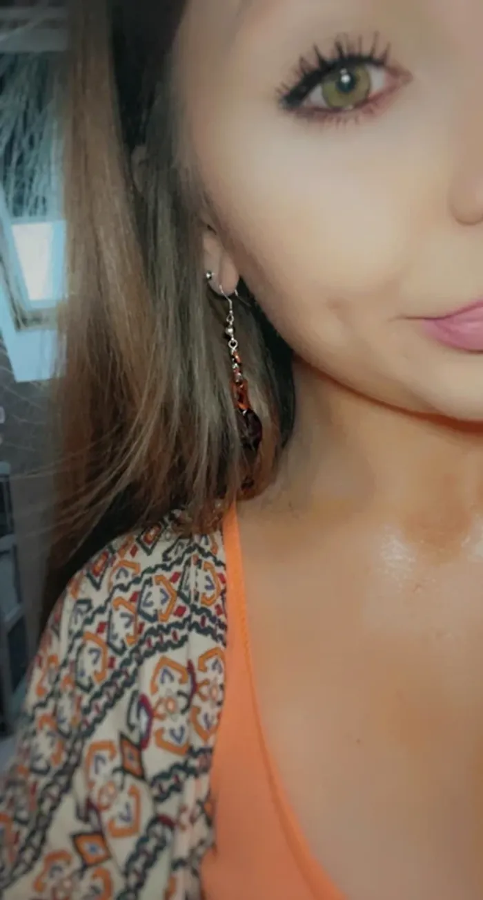 Boucles d’oreilles 🩷 - photo numéro 2