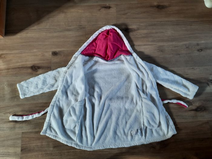Robe de chambre fille blanc/rose avec capuche Okaïdi 12 ans - photo numéro 4