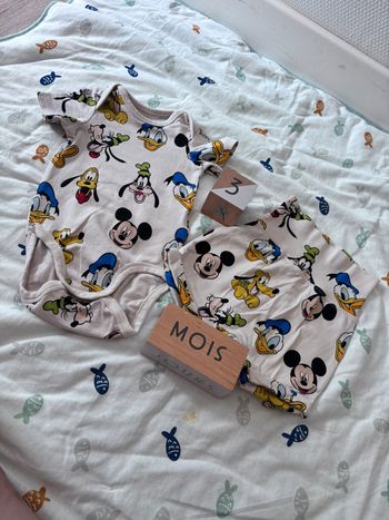 Ensemble Disney garçon 3 mois