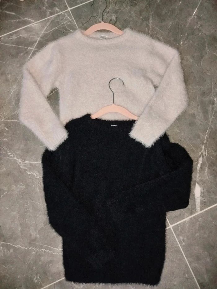 Lot pull 5/6 ans fourrure tout doux fille jumelle