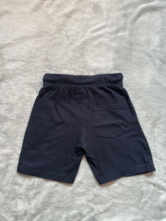 Short Sergio tacchini 3 ans - photo numéro 5