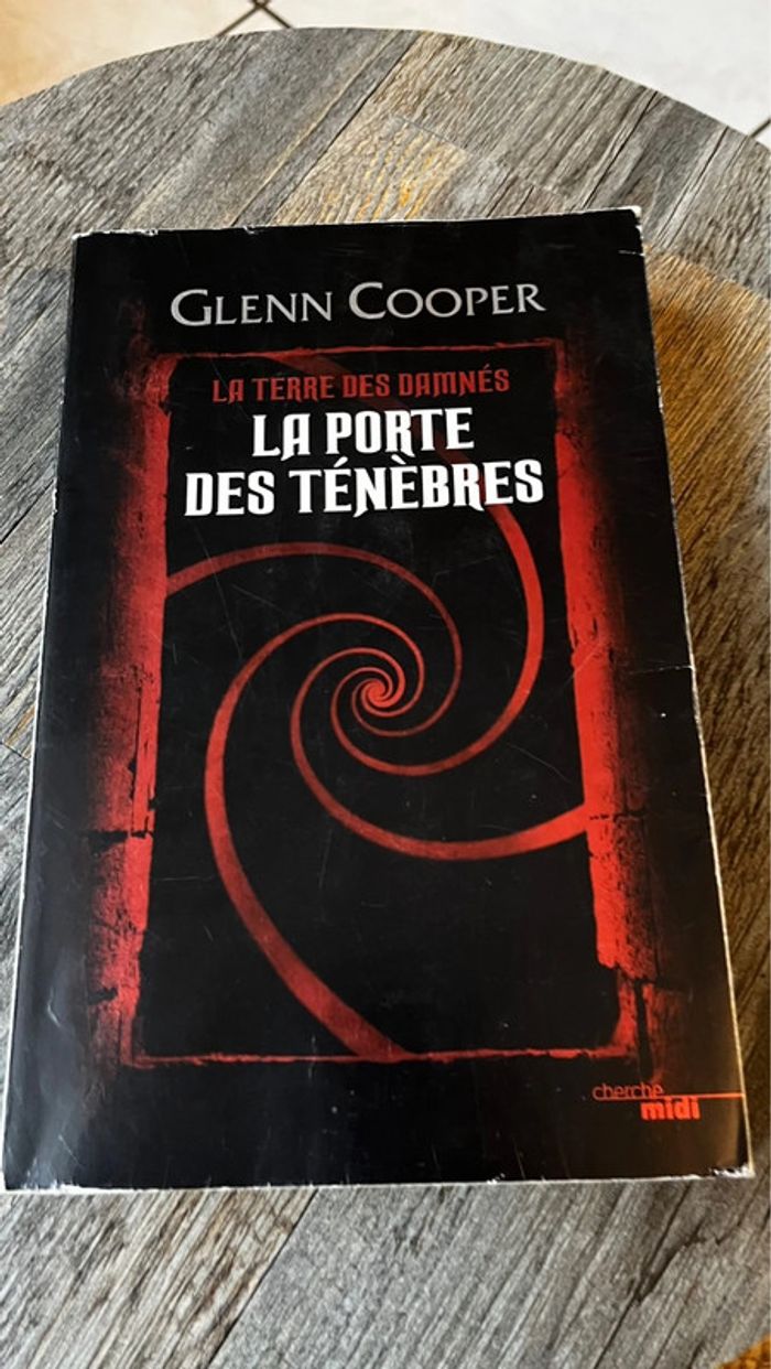 La porte des ténèbres