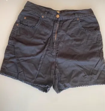 Short vintage