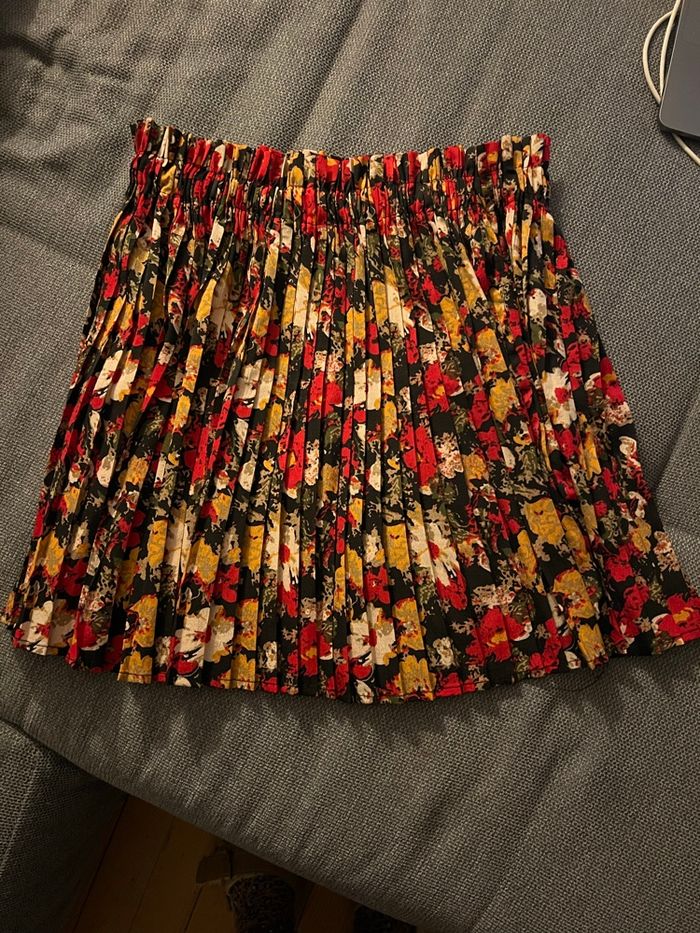 Jupe fleurie plissée - photo numéro 3