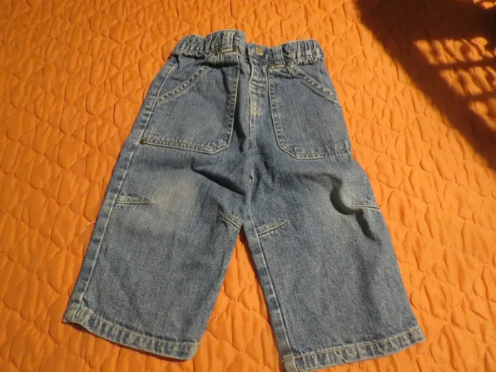 jean  taille 12 mois garçon - photo numéro 2