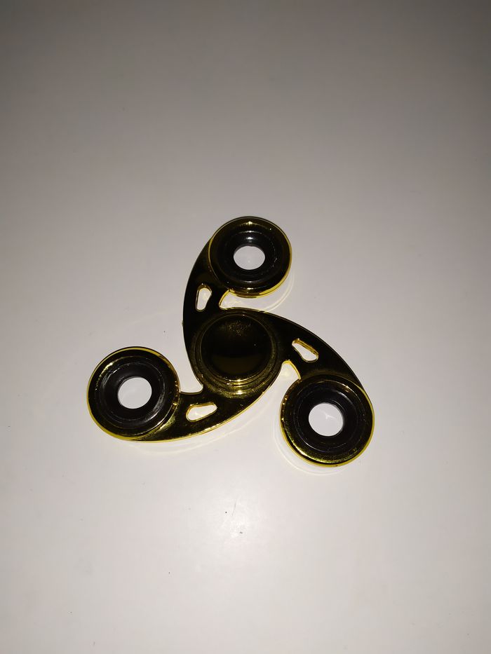 jouet Hand spinner doré anti-stress métal aluminium - photo numéro 2