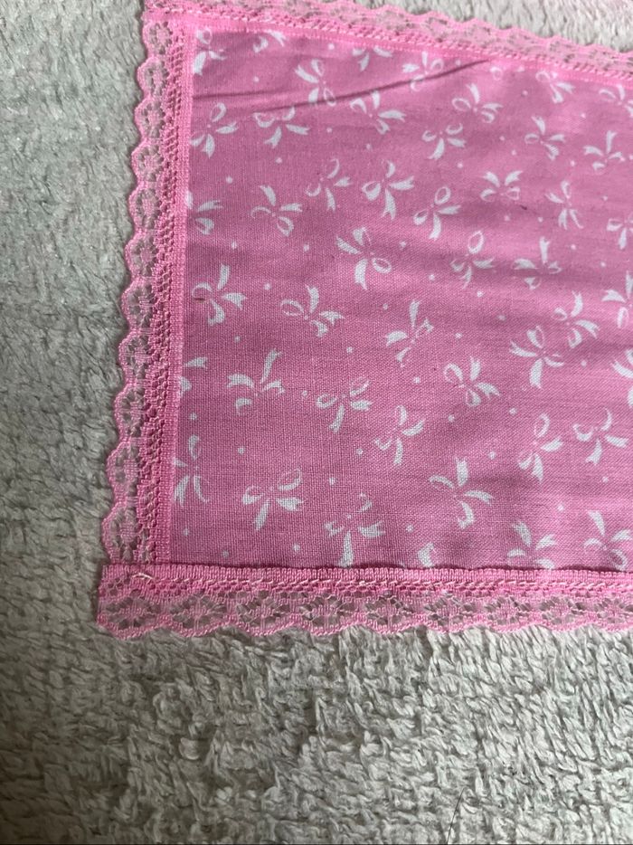 Tapis et coussins pour barbie Neuf - photo numéro 2