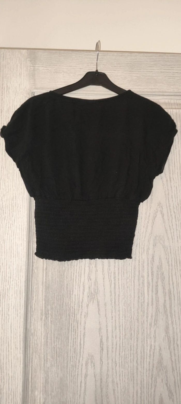 crop top manches courtes noire - photo numéro 2