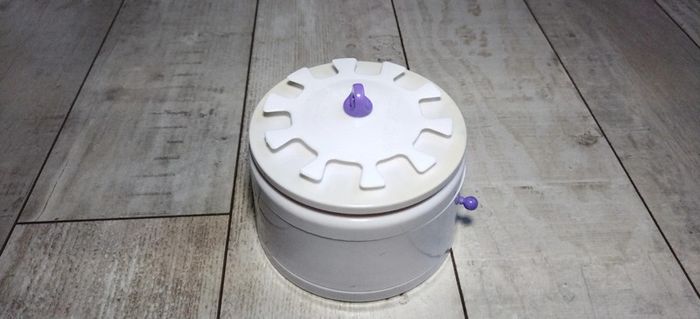 Appareil pour vernir les ongles - photo numéro 3