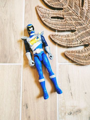 🙅 Power rangers Dino super charge - Figurine 30cm du ranger bleu - marque Bandai