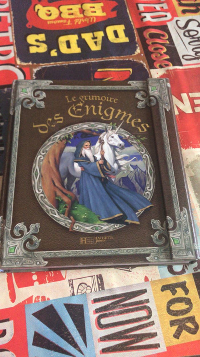 Livre d'énigmes