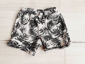 Vêtement garçon short Zara 3 ans