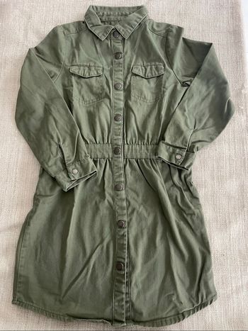 Sublime robe NEUF Taille 8 ans