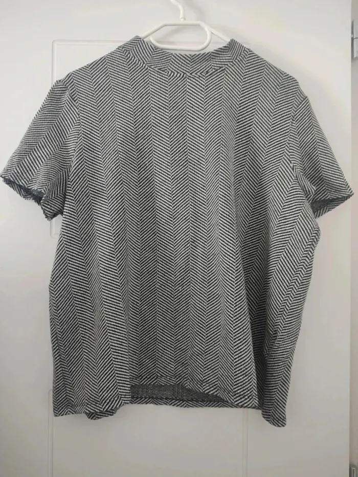 Tshirt - photo numéro 2