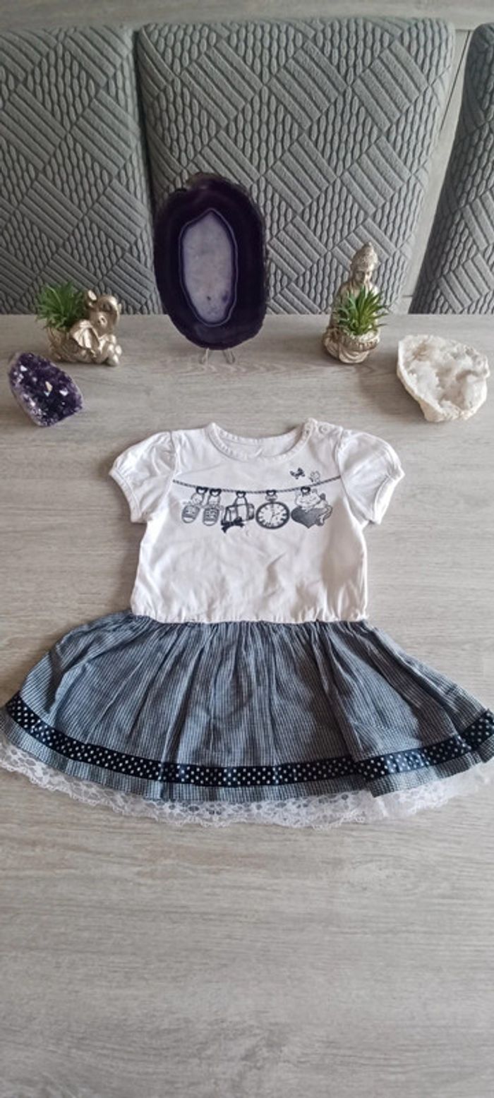 Robe à volant 23 mois
