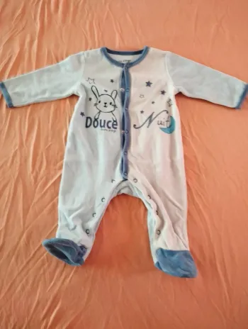 * Pyjama chaud bicolor motifs lapin étoiles T6M Sucre d'orge