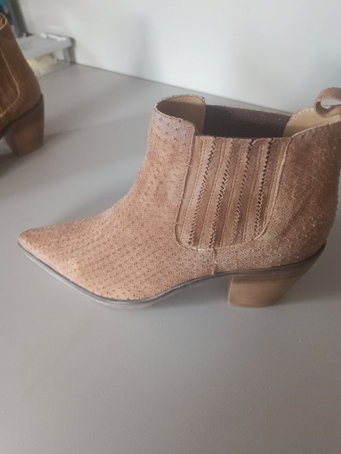 Chaussures 41 neuves Emanuel castro - photo numéro 2