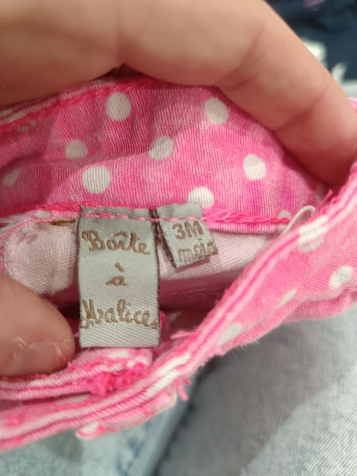 Jean 3 mois boîte à malice - photo numéro 4