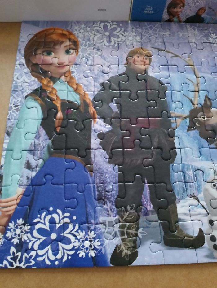 Puzzle comme neuf reine des neige Disney
Nathan - photo numéro 4