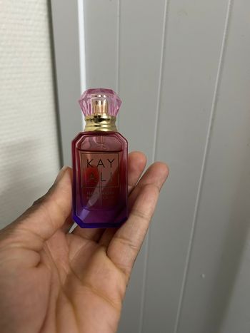 Parfum kayali 31 fleur magesty rose royal 