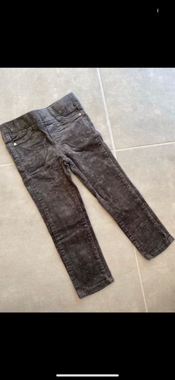 Jean velours Okaïdi 24 mois