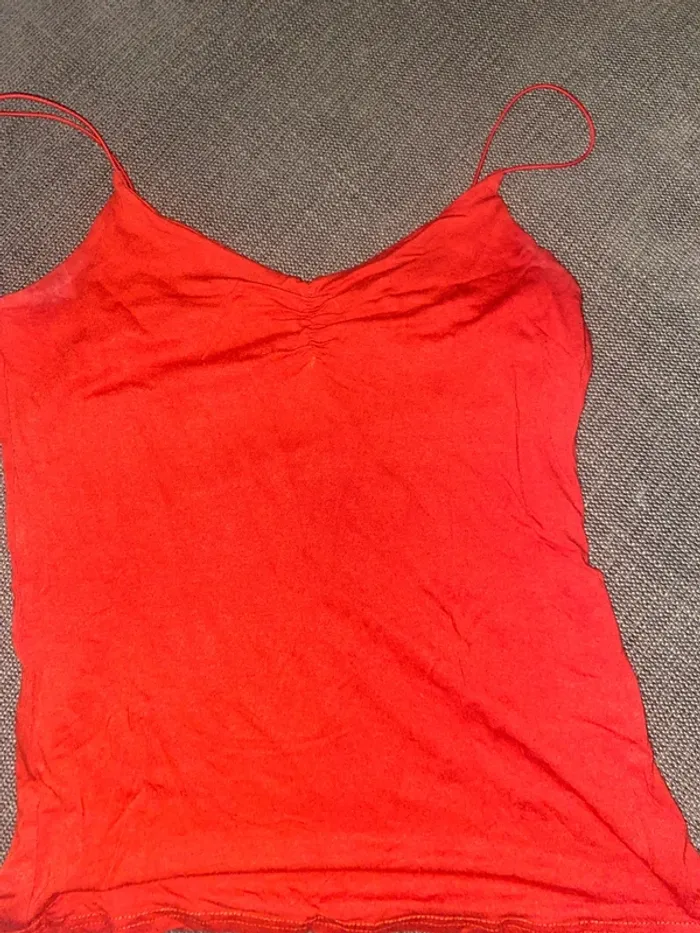 Débardeur rouge - photo numéro 6