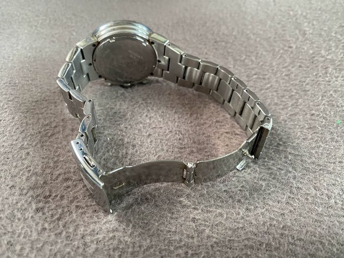 Montre homme acier effet argent étanche 100m - photo numéro 3