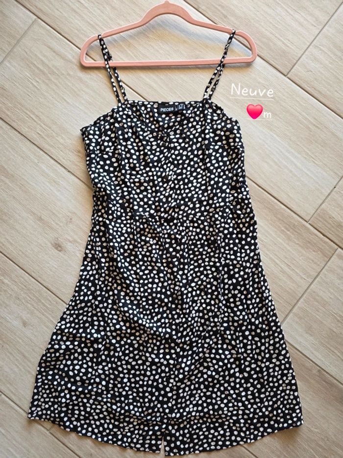Robe Pièces Neuve M