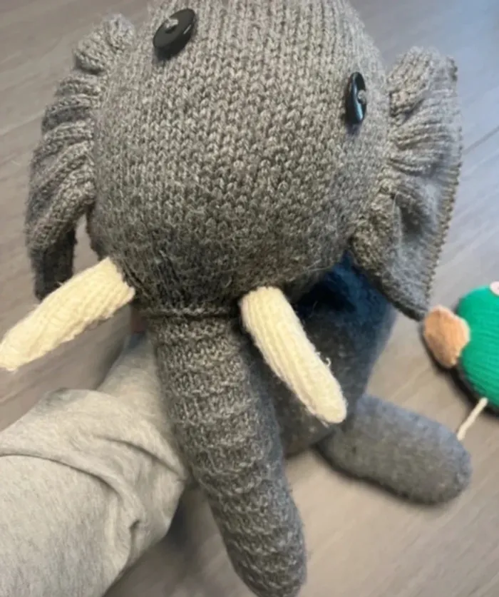 Éléphants fait main en tricot - photo numéro 8