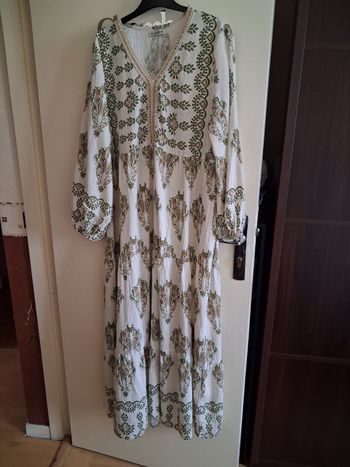 Belle robe longue fluide et légère, Fashion taille 38
