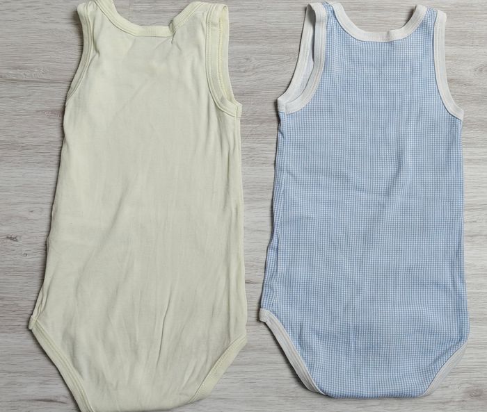 Lot de 4 bodies été 24 mois petit bateau tbe - photo numéro 5
