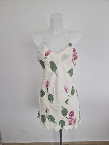 Nuisette blanc cassé motif fleurie