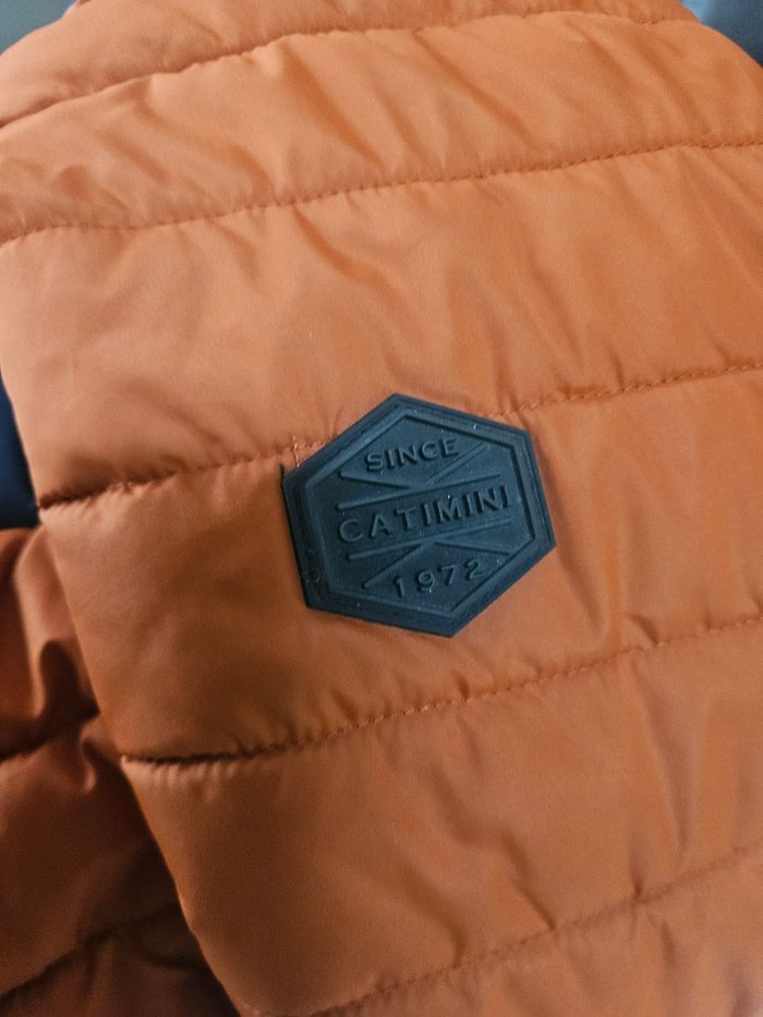 Doudoune légère (mais chaude) Catimini t10 ans - photo numéro 3