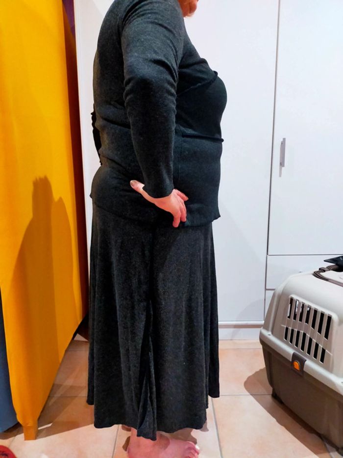 Ensemble jupe et tee shirt manche longue gris - photo numéro 2