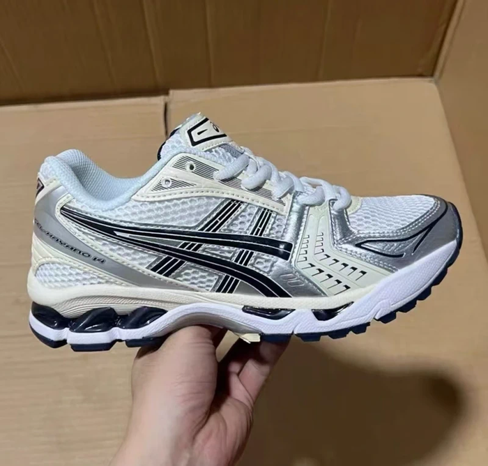 Asics Gel-Kayano 14 Blanc Argent Noir 42.5 - photo numéro 4