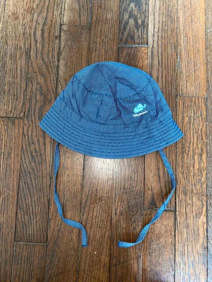 chapeau Catimini taille 44 cm